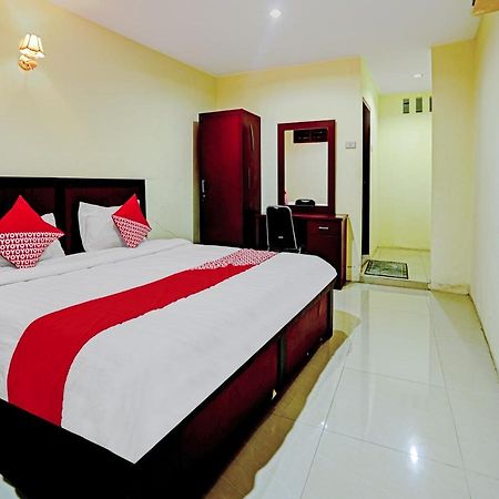 Oyo 90331 Hotel Toba Shanda Parapat Exterior photo