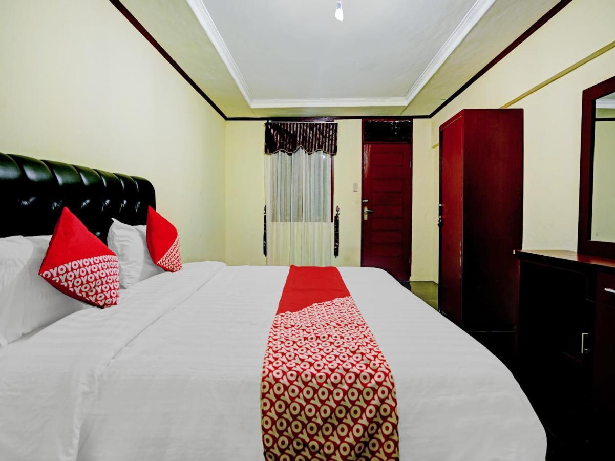 Oyo 90331 Hotel Toba Shanda Parapat Exterior photo