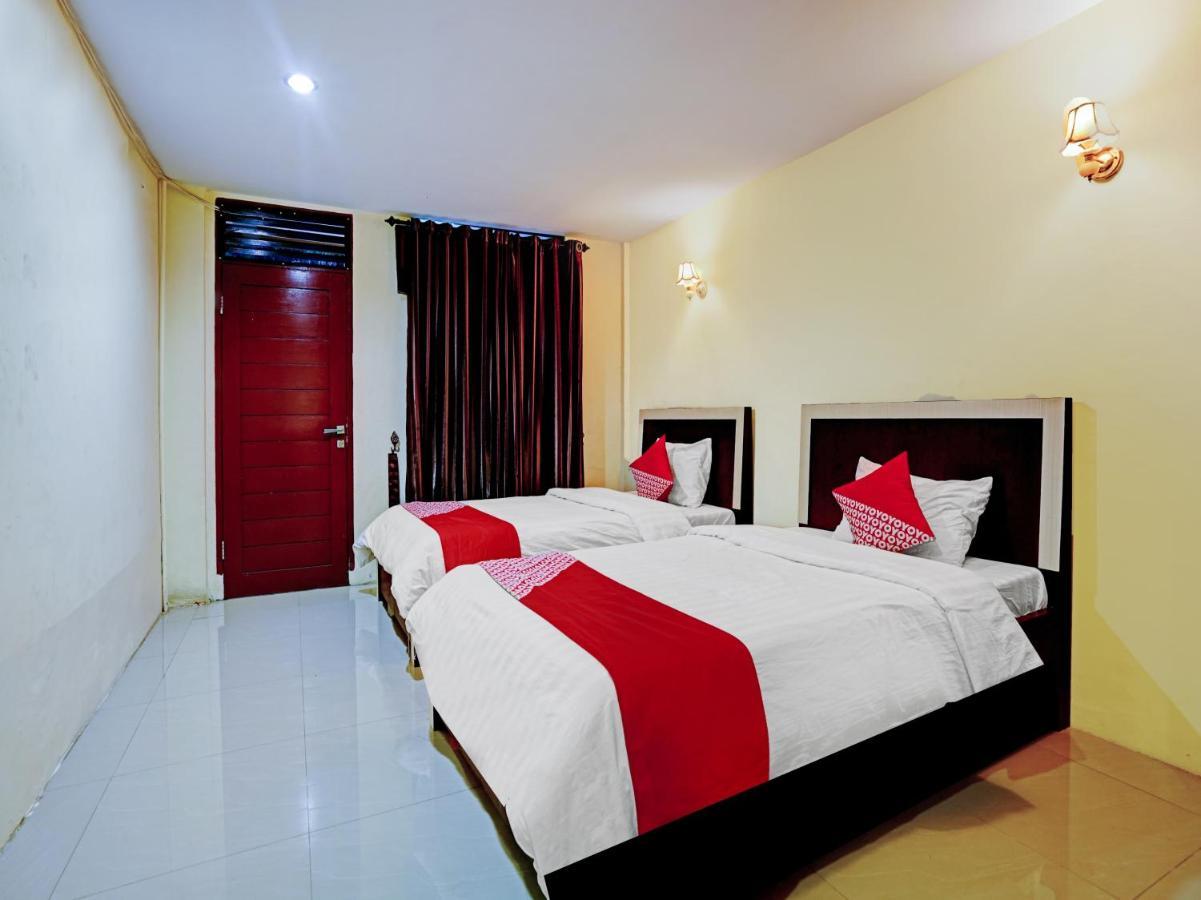 Oyo 90331 Hotel Toba Shanda Parapat Exterior photo