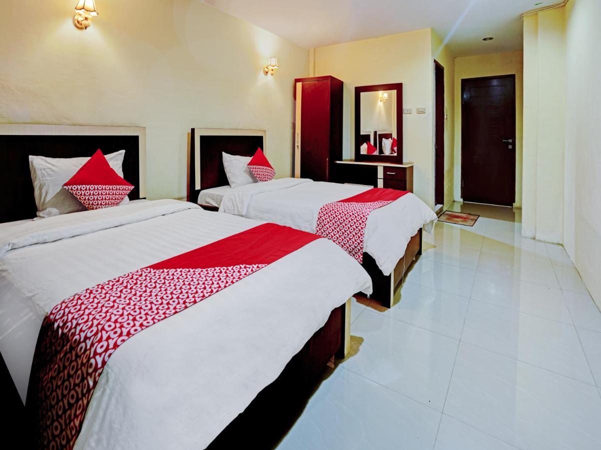 Oyo 90331 Hotel Toba Shanda Parapat Exterior photo