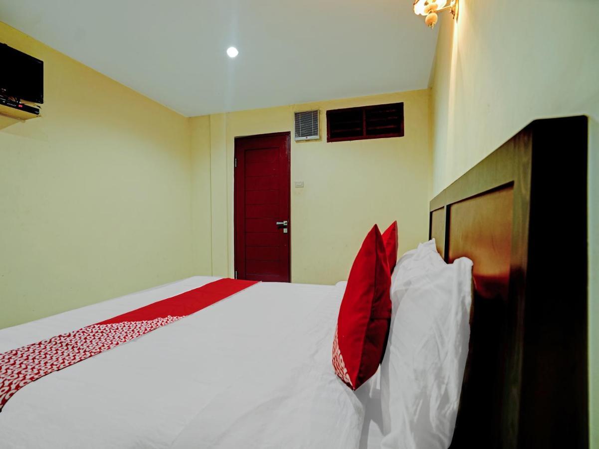 Oyo 90331 Hotel Toba Shanda Parapat Exterior photo