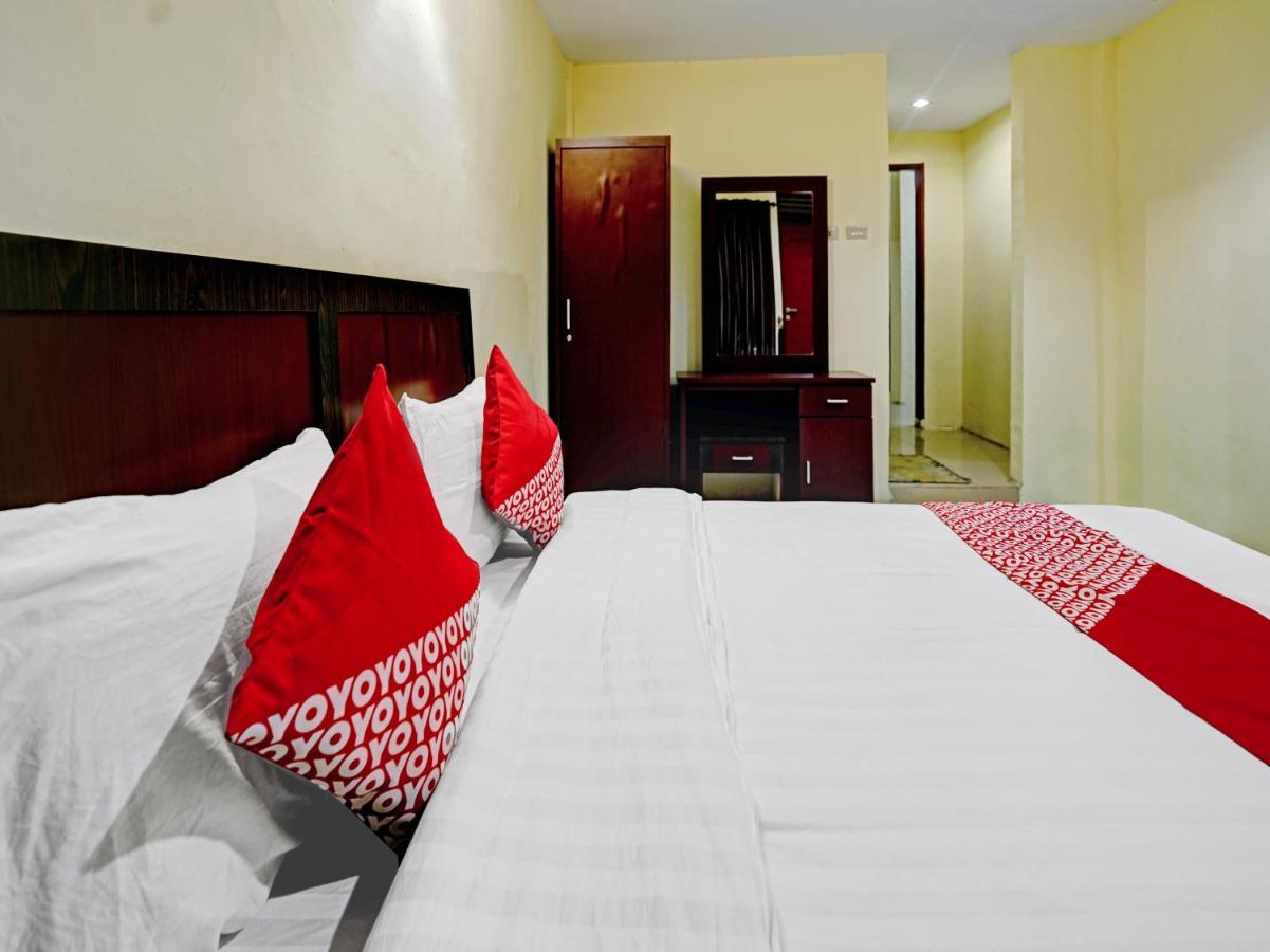 Oyo 90331 Hotel Toba Shanda Parapat Exterior photo